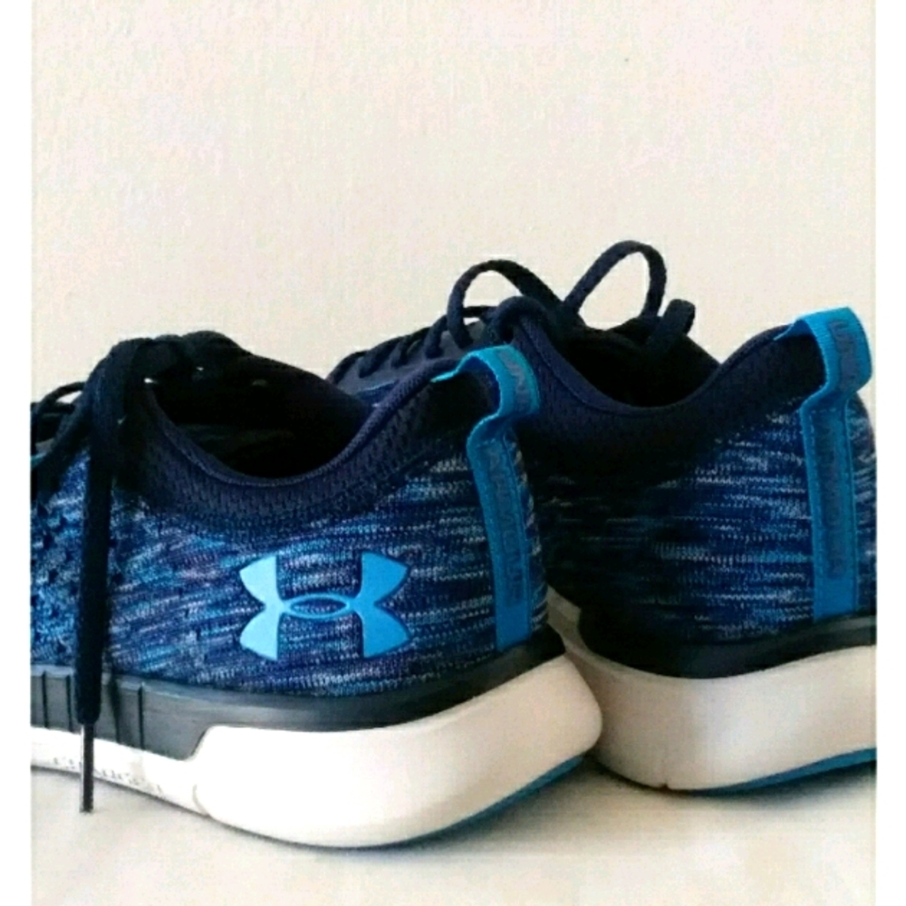 🎈PRICE DROP🎈 NWOT MEN'S LIGHTING 2 RUNNING SHOE
